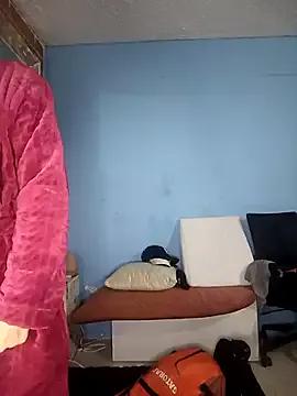 queemking from StripChat is Freechat