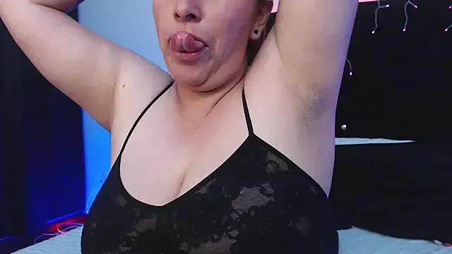 Check-out the world of girls and talk with our steaming hot slutz, bringing your desired characters to life with authentic apparel and cam streams.