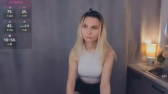 Check-out the world of girls and talk with our steaming hot slutz, bringing your desired characters to life with authentic apparel and cam streams.