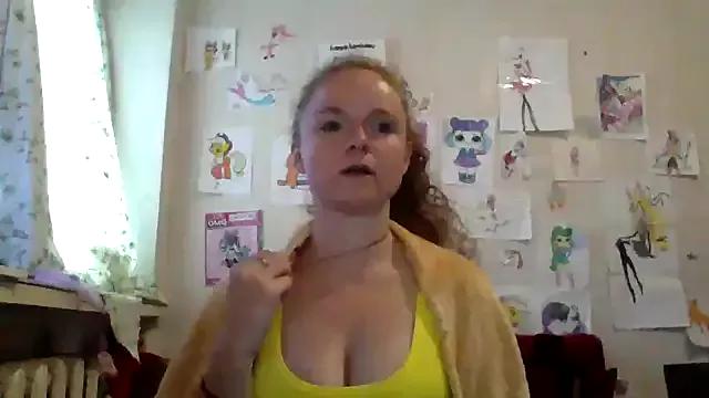 Rae_Jeannie from StripChat is Freechat