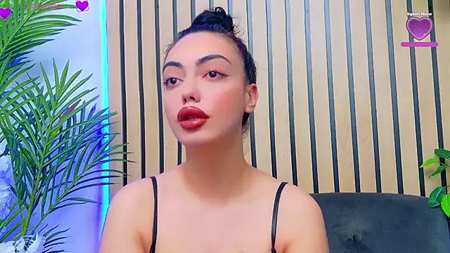 RaisaMoon from StripChat is Freechat