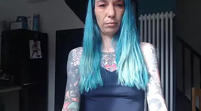 RavenryderUK from StripChat is Freechat