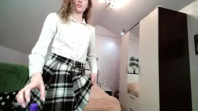 rinapinkthree14 from StripChat is Freechat