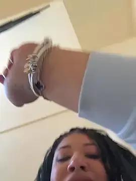 Photos of Romy_leen from StripChat is Freechat