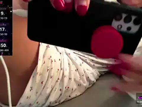 Check-out the world of girls and talk with our steaming hot slutz, bringing your desired characters to life with authentic apparel and cam streams.