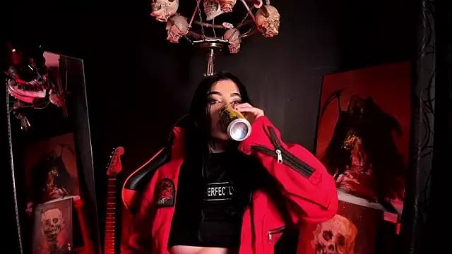 Check-out the world of girls and talk with our steaming hot slutz, bringing your desired characters to life with authentic apparel and cam streams.