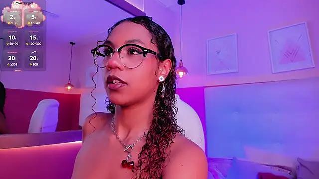 Check-out the world of girls and talk with our steaming hot slutz, bringing your desired characters to life with authentic apparel and cam streams.