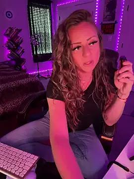 Check-out the world of girls and talk with our steaming hot slutz, bringing your desired characters to life with authentic apparel and cam streams.