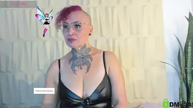 Check-out the world of girls and talk with our steaming hot slutz, bringing your desired characters to life with authentic apparel and cam streams.