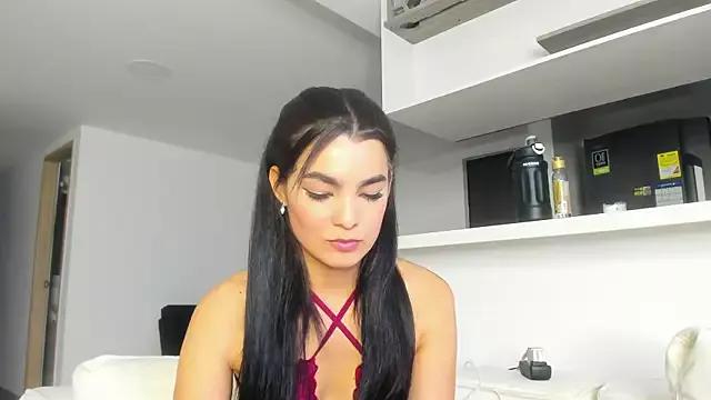 sara_evans02 from StripChat is Freechat