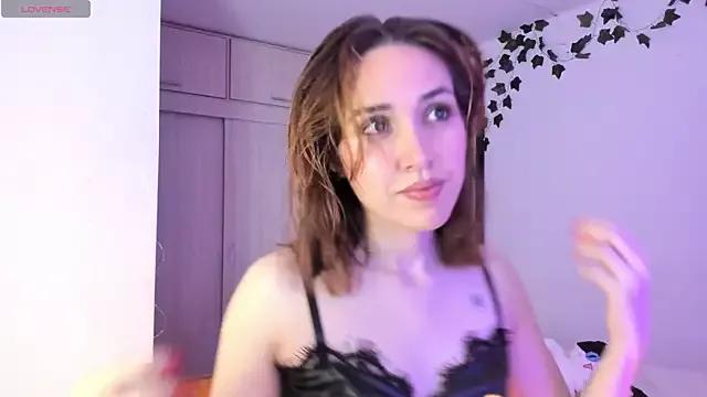 Check-out the world of girls and talk with our steaming hot slutz, bringing your desired characters to life with authentic apparel and cam streams.