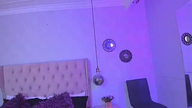 scarleett_brown_ from StripChat is Freechat
