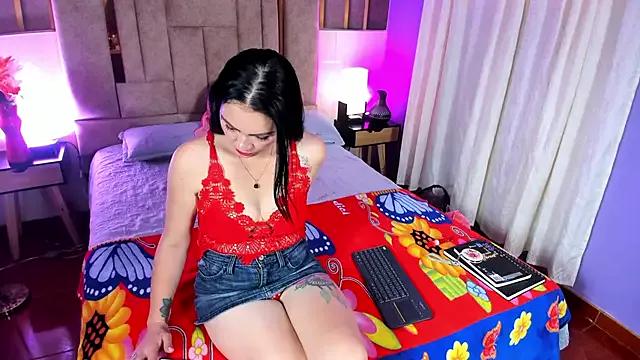 Check-out the world of girls and talk with our steaming hot slutz, bringing your desired characters to life with authentic apparel and cam streams.