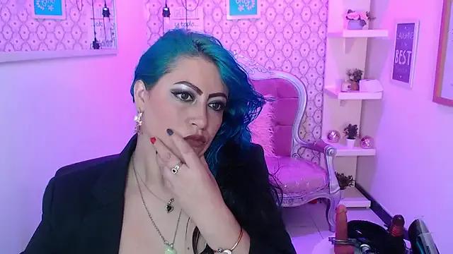 Check-out the world of girls and talk with our steaming hot slutz, bringing your desired characters to life with authentic apparel and cam streams.
