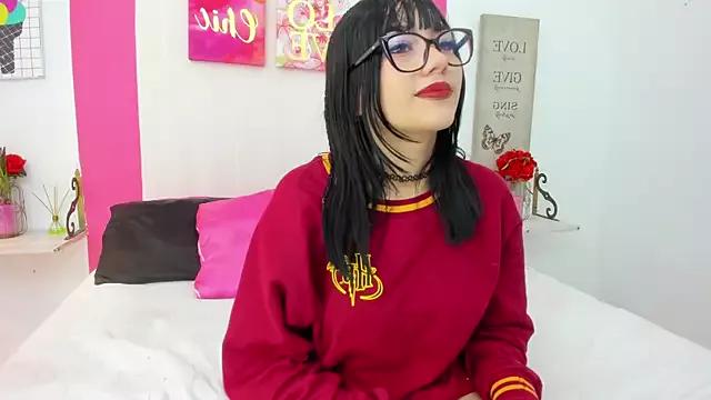 Check-out the world of girls and talk with our steaming hot slutz, bringing your desired characters to life with authentic apparel and cam streams.