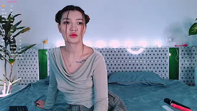 Check-out the world of girls and talk with our steaming hot slutz, bringing your desired characters to life with authentic apparel and cam streams.
