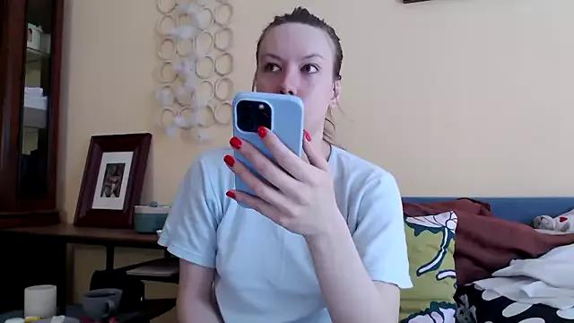 Scarlettford from StripChat is Freechat