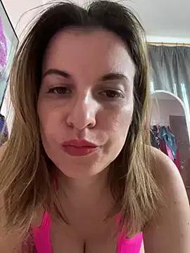 Selena_Sweetie from StripChat is Freechat