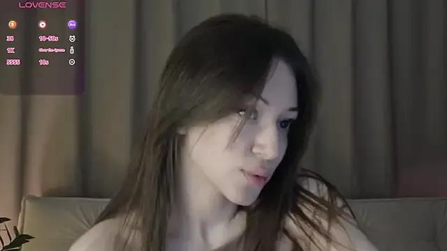 SerenaJJ from StripChat is Freechat
