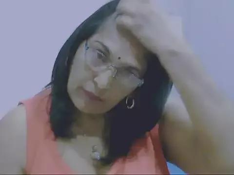 sexy69hotmum from StripChat is Freechat