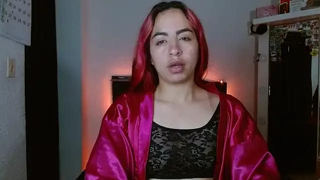 Sexy_petite_Smoker_777 from StripChat is Freechat