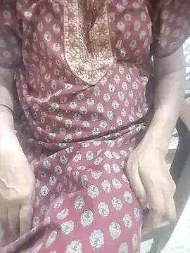 sexyrapa from StripChat is Freechat