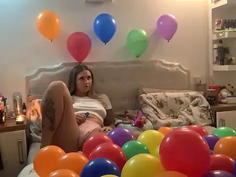 Sexyyduoxx from StripChat is Freechat