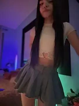 Check-out the world of girls and talk with our steaming hot slutz, bringing your desired characters to life with authentic apparel and cam streams.