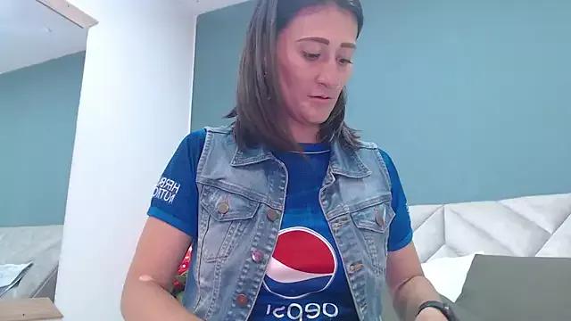 Check-out the world of girls and talk with our steaming hot slutz, bringing your desired characters to life with authentic apparel and cam streams.