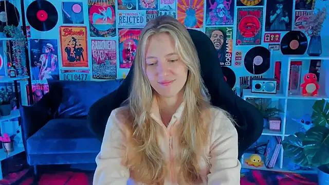 Check-out the world of girls and talk with our steaming hot slutz, bringing your desired characters to life with authentic apparel and cam streams.