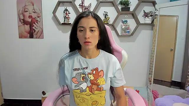 Check-out the world of girls and talk with our steaming hot slutz, bringing your desired characters to life with authentic apparel and cam streams.