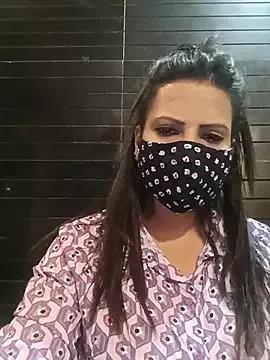 simmi_love from StripChat is Freechat