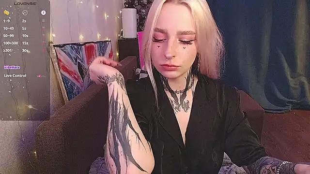 Check-out the world of girls and talk with our steaming hot slutz, bringing your desired characters to life with authentic apparel and cam streams.