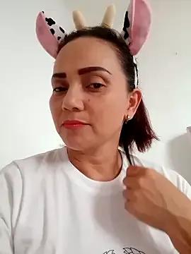 Check-out the world of girls and talk with our steaming hot slutz, bringing your desired characters to life with authentic apparel and cam streams.
