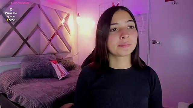 Check-out the world of girls and talk with our steaming hot slutz, bringing your desired characters to life with authentic apparel and cam streams.
