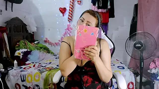 Check-out the world of girls and talk with our steaming hot slutz, bringing your desired characters to life with authentic apparel and cam streams.