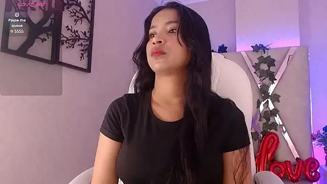 Check-out the world of girls and talk with our steaming hot slutz, bringing your desired characters to life with authentic apparel and cam streams.