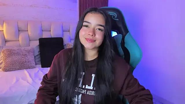 Check-out the world of girls and talk with our steaming hot slutz, bringing your desired characters to life with authentic apparel and cam streams.