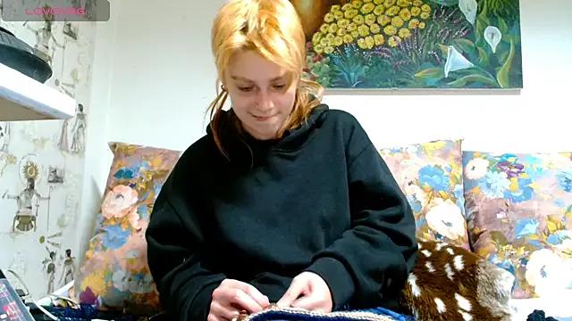 Sophie_Bell from StripChat is Freechat