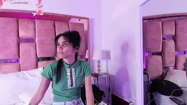 Check-out the world of girls and talk with our steaming hot slutz, bringing your desired characters to life with authentic apparel and cam streams.