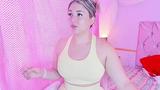 Check-out the world of girls and talk with our steaming hot slutz, bringing your desired characters to life with authentic apparel and cam streams.