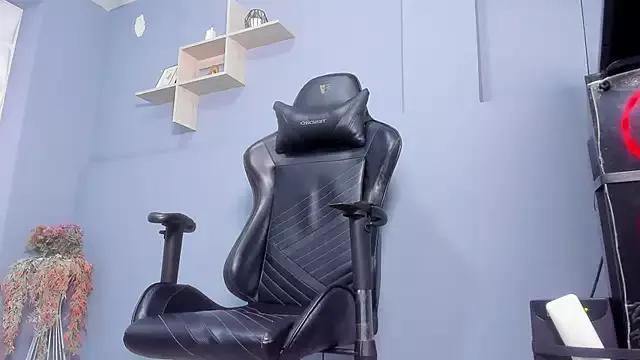 Check-out the world of girls and talk with our steaming hot slutz, bringing your desired characters to life with authentic apparel and cam streams.