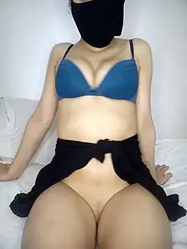 Sousou_queen from StripChat is Freechat