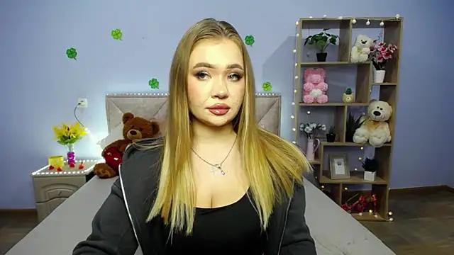 Check-out the world of girls and talk with our steaming hot slutz, bringing your desired characters to life with authentic apparel and cam streams.