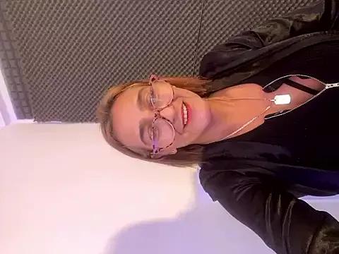 Check-out the world of girls and talk with our steaming hot slutz, bringing your desired characters to life with authentic apparel and cam streams.