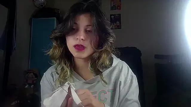 Star_Eli from StripChat is Freechat