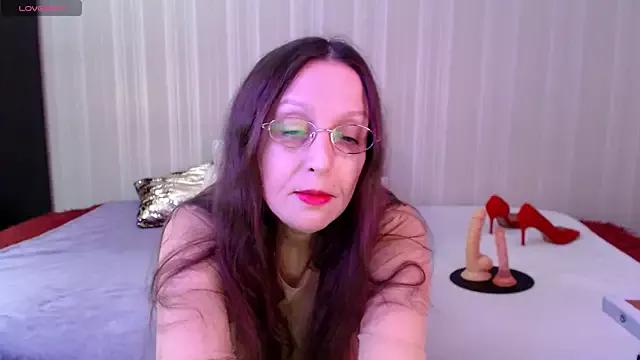 Check-out the world of girls and talk with our steaming hot slutz, bringing your desired characters to life with authentic apparel and cam streams.