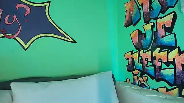 TamaraSavage from StripChat is Freechat