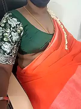 Photos of Tamil-hotwife from StripChat is Freechat