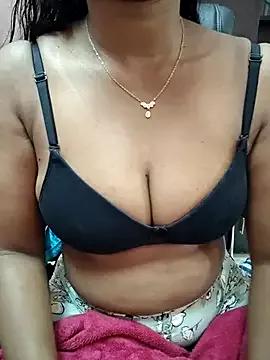 Photos of Tamil_aparna69 from StripChat is Freechat